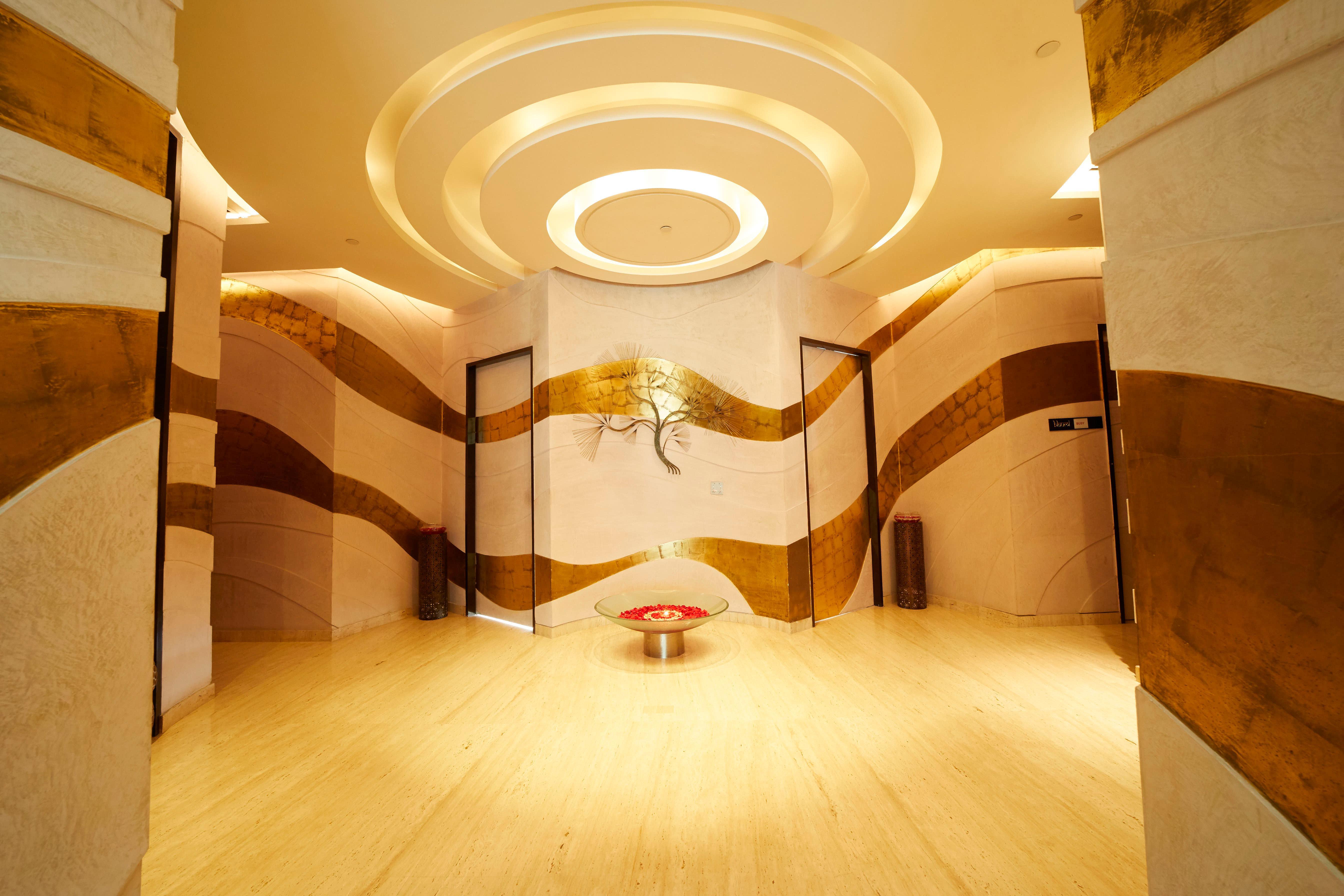Crowne Plaza New Delhi Rohini By Ihg Hotel Exterior foto