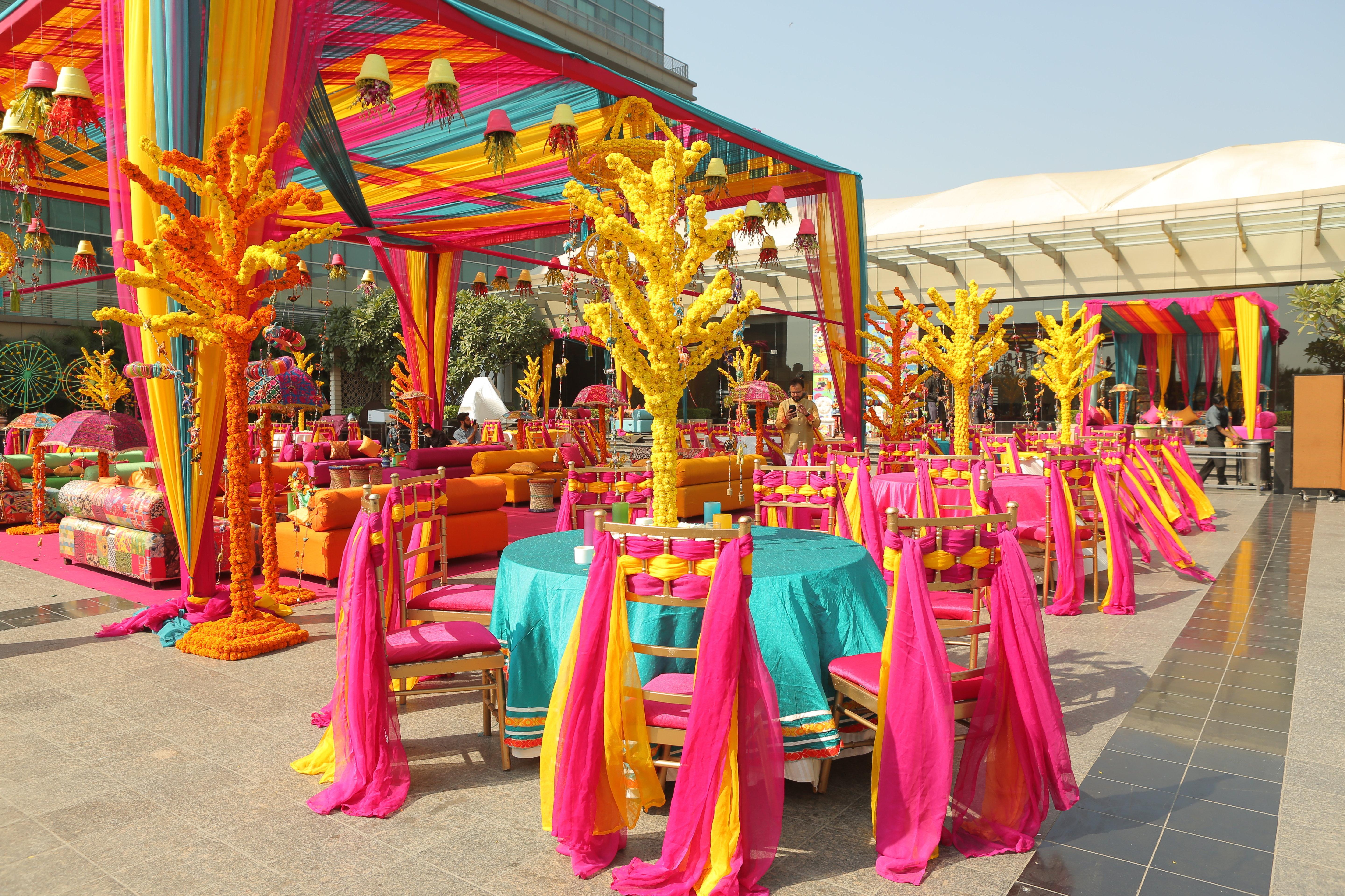 Crowne Plaza New Delhi Rohini By Ihg Hotel Exterior foto